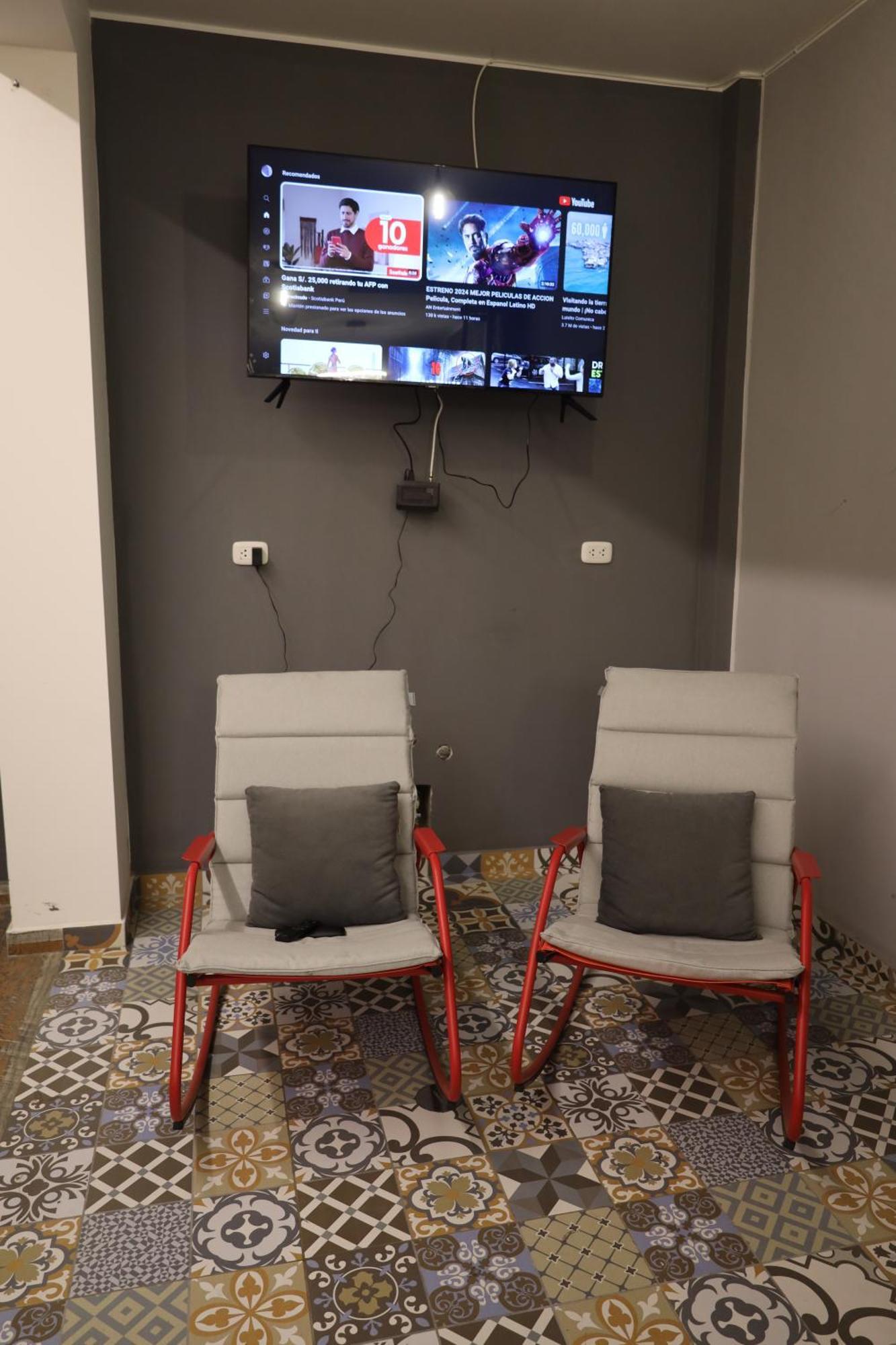 לימה Sabina Aeropuerto Hostel מראה חיצוני תמונה